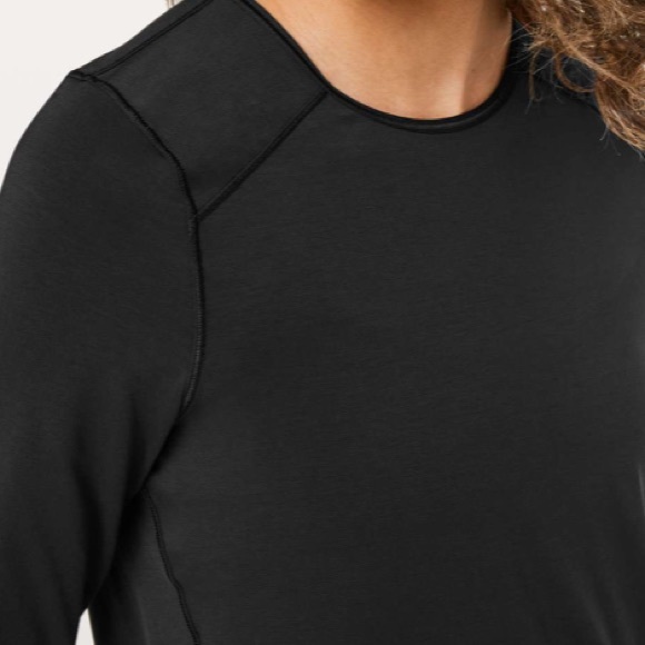 Lululemon Athletica Timeless Twist LS - Picture 8 of 8